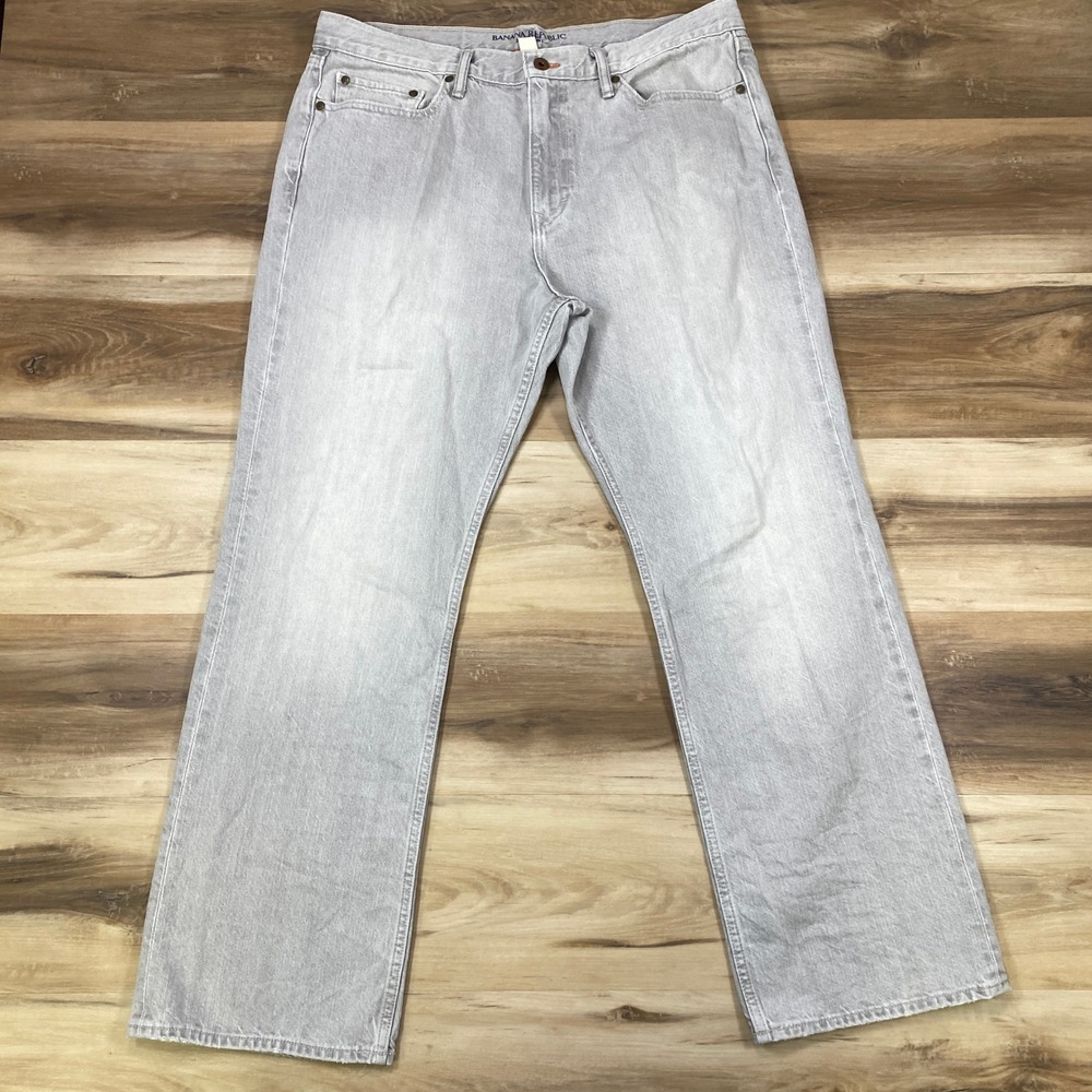 Banana Republic Jeans Mens 36x30 Heritage 100% Cotton Straight Light Gray Casual